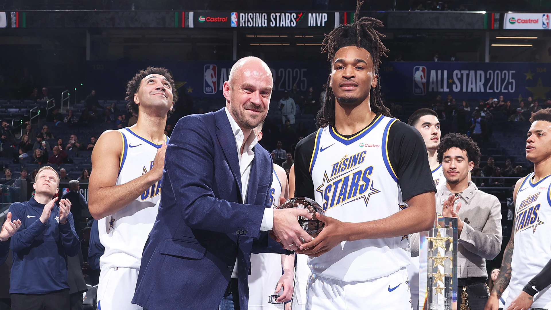 开云在线-今晨全明星赛焦点战，布鲁克林篮网豪取连胜，态度坚定，身体对抗强度拉满的简单介绍